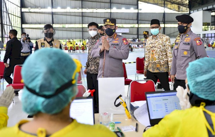 Tinjau SVMI di UI, Kapolri: Hilangkan Perbedaan Bersatu Lawan Covid-19