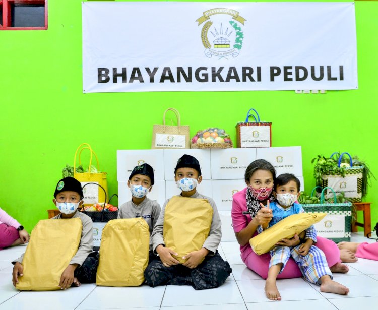 Ketua Umum Bhayangkari Gelar Baksos di Yayasan yang Dikelola Personel Polda DIY