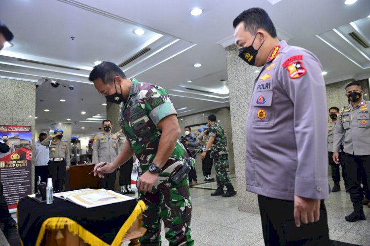 Bertemu Panglima, Kapolri Pastikan Sinergitas dan Soliditas TNI-Polri Ditingkatkan