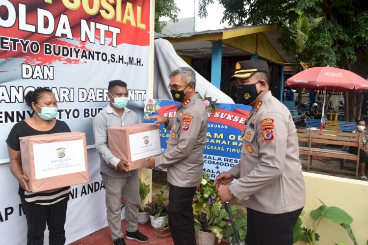 Tinjau Kantor Pam Obvit, Kapolda NTT Serahkan Batuan Sosial (Bansos) kepada Masyarakat di wilayah Kota Labuan Bajo, Kabupaten Manggarai Barat