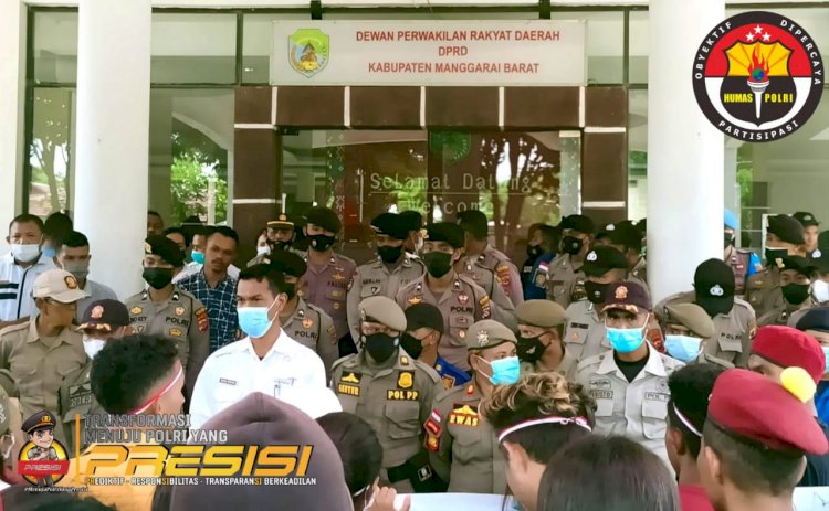 Polres Mabar, Mengamankan Jalannya Aksi Demonstrasi Penolakan Pembangunan Geothermal Wae Sano