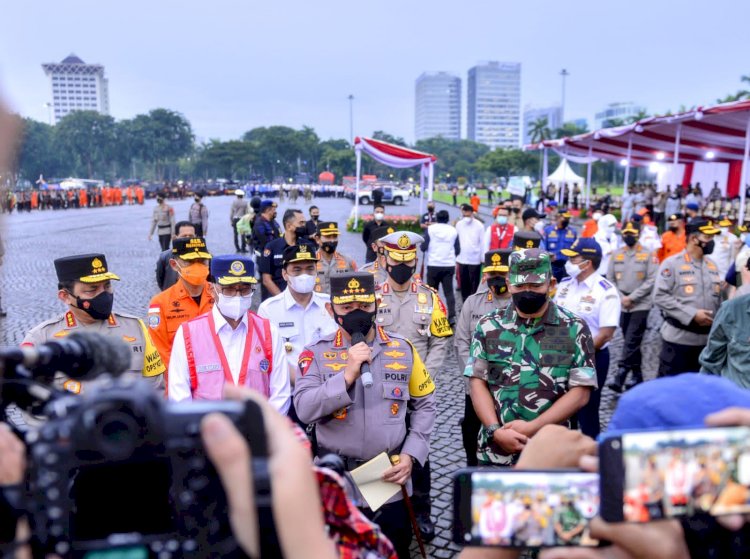 Apel Gelar Pasukan, Kapolri Tekankan Soal Strategi Antisipasi Kemacetan Hingga Vaksinasi Booster saat Mudik