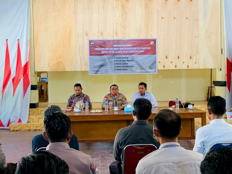 Direktorat Intelkam Polda NTT, Serahkan Mesin Foto Copy dan Genset Kepada Polsek Jajaran Polres Manggarai Barat