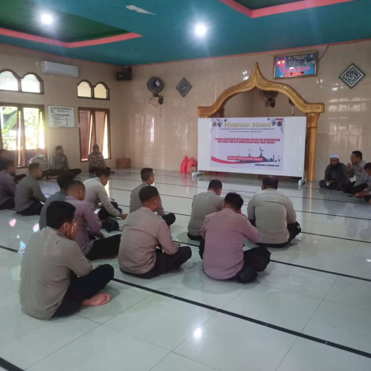 Peringati Maulid Nabi 12 Rabiul Awal 1444 H, Anggota Polres Mabar di Minta Teladani Nabi Muhammad SAW