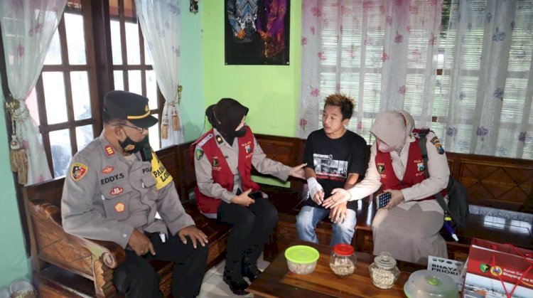 Biddokes Polda Jatim Gelar Self Healing Trauma Untuk Korban Kanjuruhan di Blitar-JawaTimur