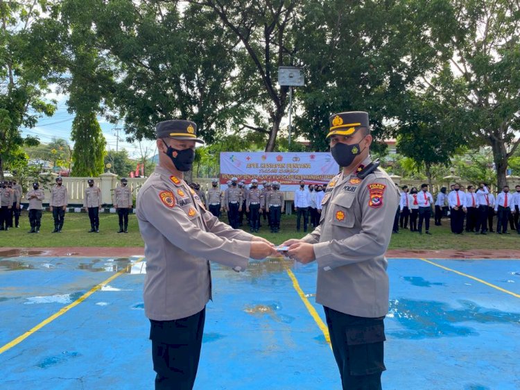 Polres Mabar Salurkan Bantuan Untuk Korban Gempa Bumi Cianjur