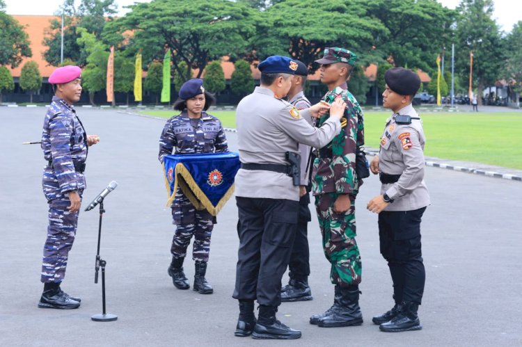 Kalemdiklat Polri Hadiri Penutupan Diklat Integrasi Kampus Kebangsaan TNI dan Polri TA 2022