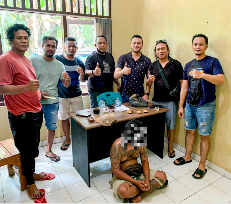 Kirim Narkoba Lewat Jasa Lion Parcel, Sat Narkoba Amankan Satu Orang Pelaku di Labuan Bajo