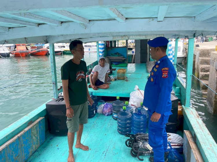 Cuaca Buruk, Polres Mabar Berserta Jajaran Intens Ingatkan Warga