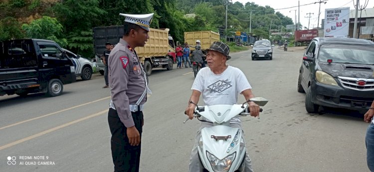 Kasat Lantas Iptu Royke: Kita Tidak Akan Bosan Ingatkan Masyarakat Untuk Tertib Berlalu Lintas