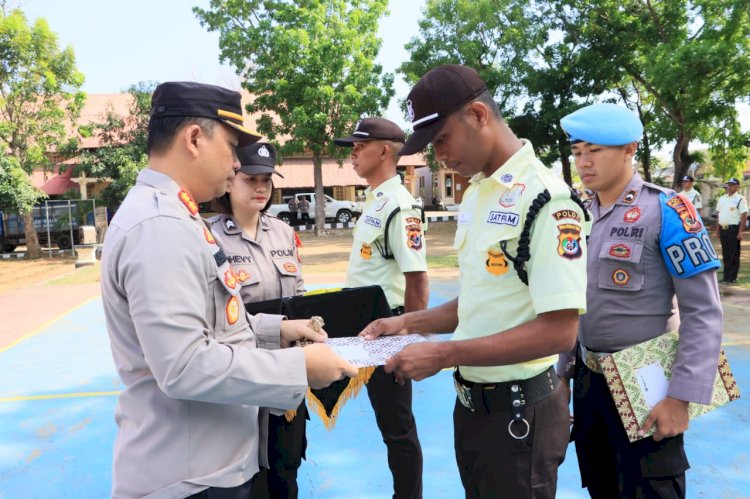 Jalani Diklat Selama 14 Hari, Ratusan Satpam Resmi Dilantik Kapolres Mabar