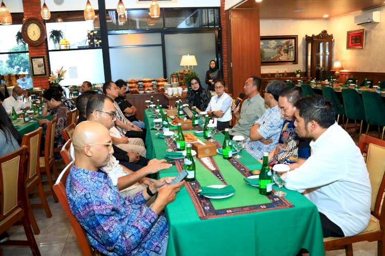 Bukber dengan Pemred, Kadiv Humas Polri Apresiasi Peran Media Sukseskan Pengamanan Agenda Nasional dan Internasional