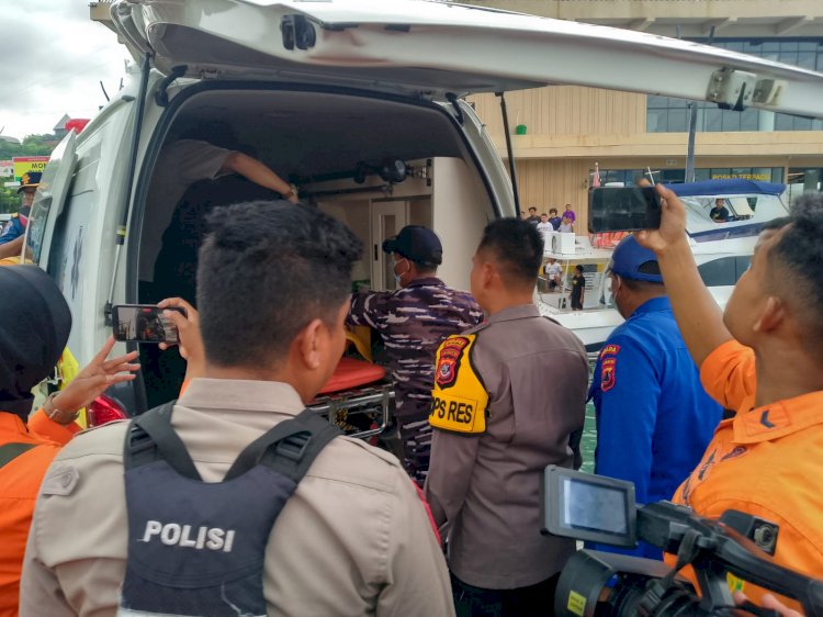 Berkat Bantuan Nelayan, Polisi Bersama Tim SAR Gabungan Temukan Satu Jenazah Diduga Korban KM. Putri Sakinah