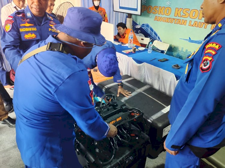 Polisi Terjunkan Drone Bawah Air, Tiga Unit Kapal dan Puluhan Personil Cari Korban KM. Putri Sakinah