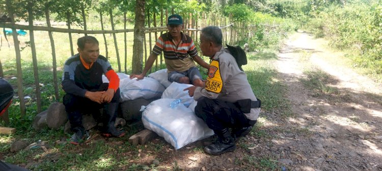 Polisi dan Petani Golo Mori Bahu-Membahu Kawal Ketahanan Pangan di Tengah Tantangan Iklim