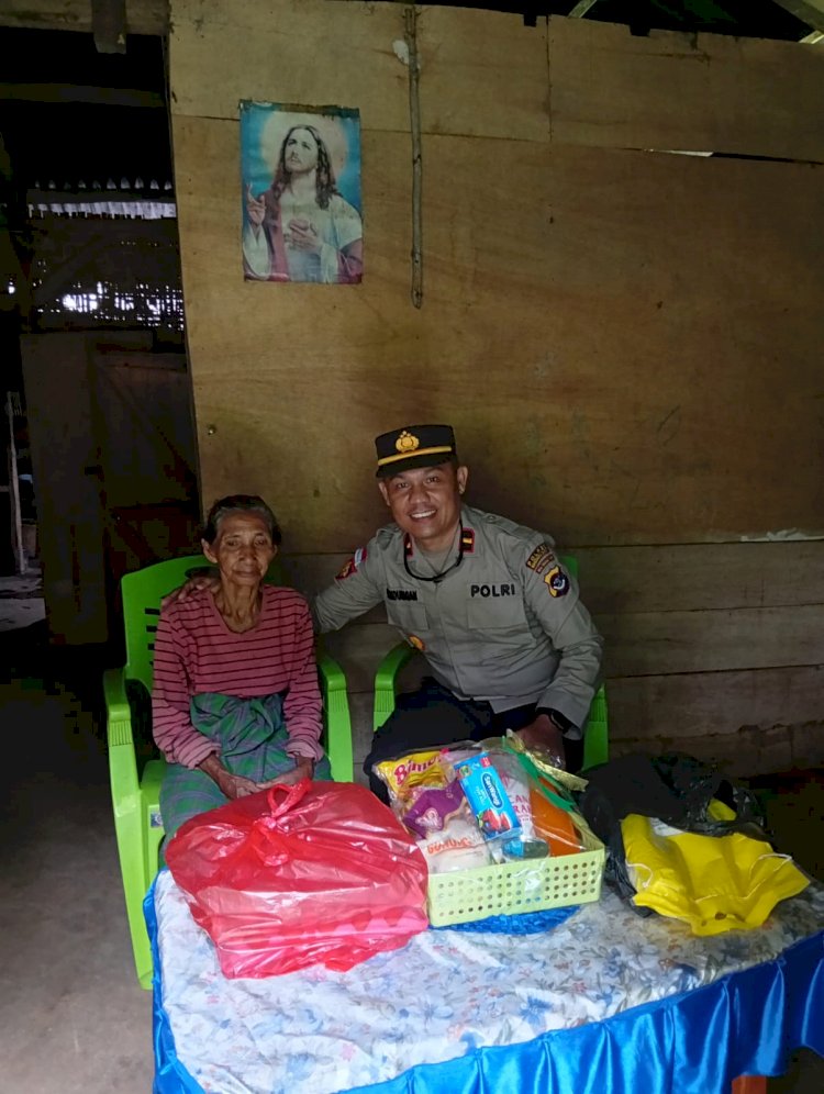 Menembus Pelosok Demi Nenek Yustina: Sisi Humanis Korps Bhayangkara di Manggarai Barat