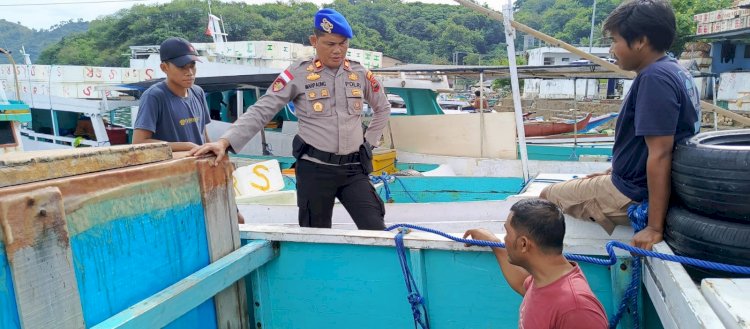Sat Polairud Polres Mabar Gelar Patroli Dialogis: Jaga Kelestarian Laut dan Kawal Distribusi BBM Subsidi Nelayan