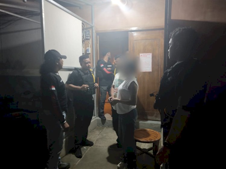 Redam Kebisingan dan Kriminalitas, URC Resmob Komodo Sisir Titik Rawan Labuan Bajo