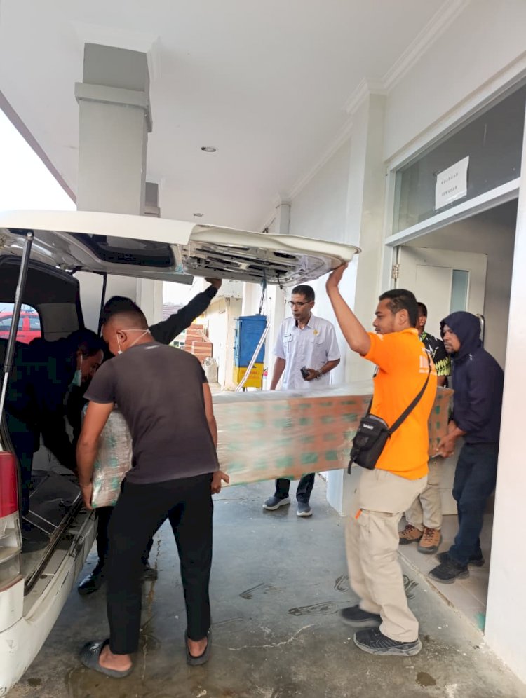 Setelah 10 Hari, Jenazah Pasutri WNA Austria yang Jatuh di Cunca Wulang Diberangkatkan ke Bali