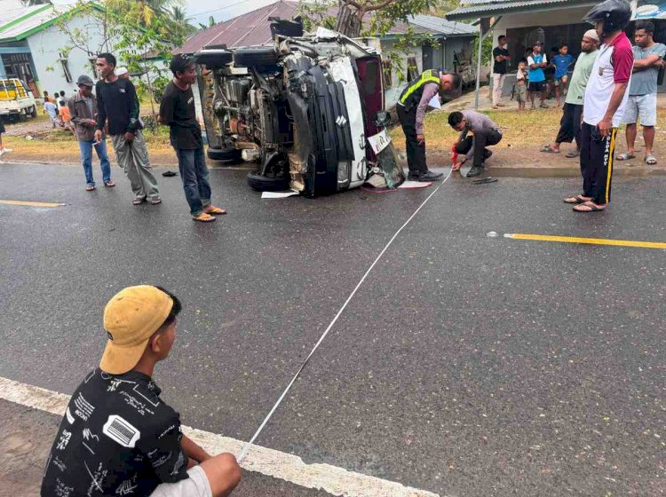 Sigap Tangani Laka Lantas Marombok, Polres Mabar Evakuasi Korban dan Imbau Keselamatan Berkendara