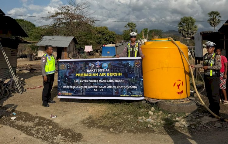 Jelang HUT Ke 71, Satlantas Polres Mabar Redam Krisis Air Pascagempa dan Kemarau di Labuan Bajo