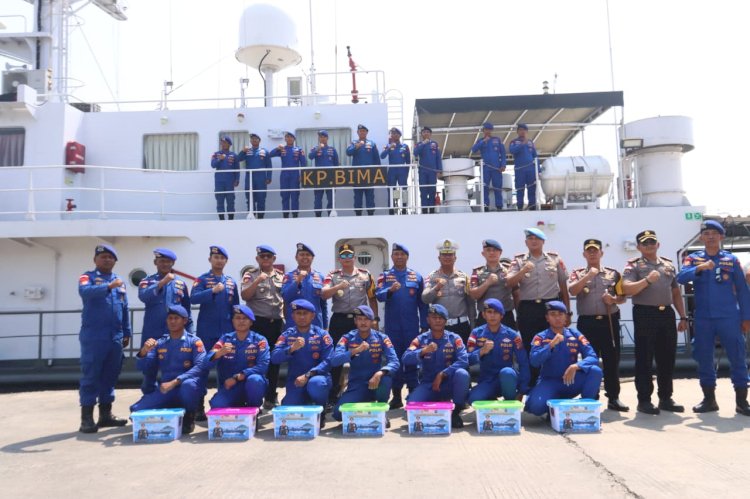 Kapolda NTT Tinjau Kapal Polisi di Labuan Bajo, Beri Perhatian kepada Personel Polairud