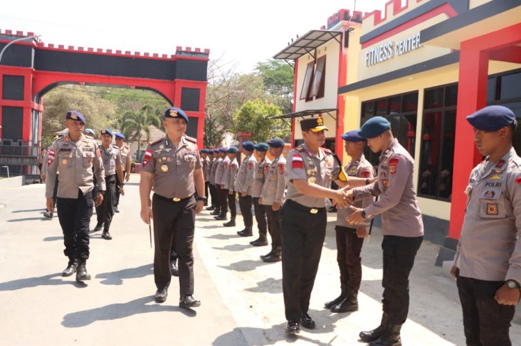 Perkuat Soliditas Pasukan, Kapolda NTT Sambangi Personel Brimob Batalyon B Pelopor Labuan Bajo