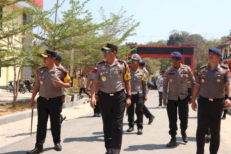 Perkuat Soliditas Pasukan, Kapolda NTT Sambangi Personel Brimob Batalyon B Pelopor Labuan Bajo