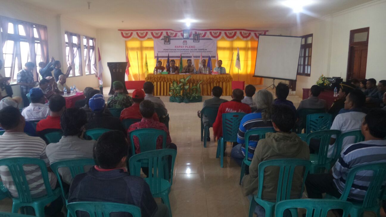 POLRES MABAR MELAKSANKAN PENGAMAN GIAT PLENO PENETAPAN BUPATI DAN WAKIL BUPATI TERPILIH