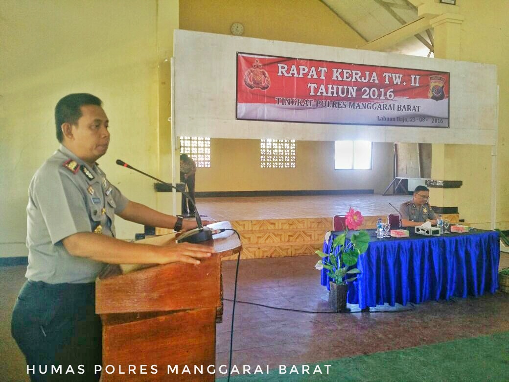 Kapolres Mabar Buka Secara Resmi Kegiatan Raker TW II T.A 2016 Tingkat Polres Mabar