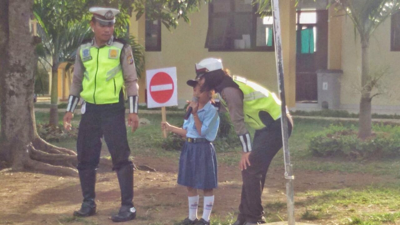 Satgas Preemtif Ops Simpatik Turangga 2017 Polres Mabar Gelas Sosialisasi Dan Pengenalan Rambu Rambu Lalu Lintas