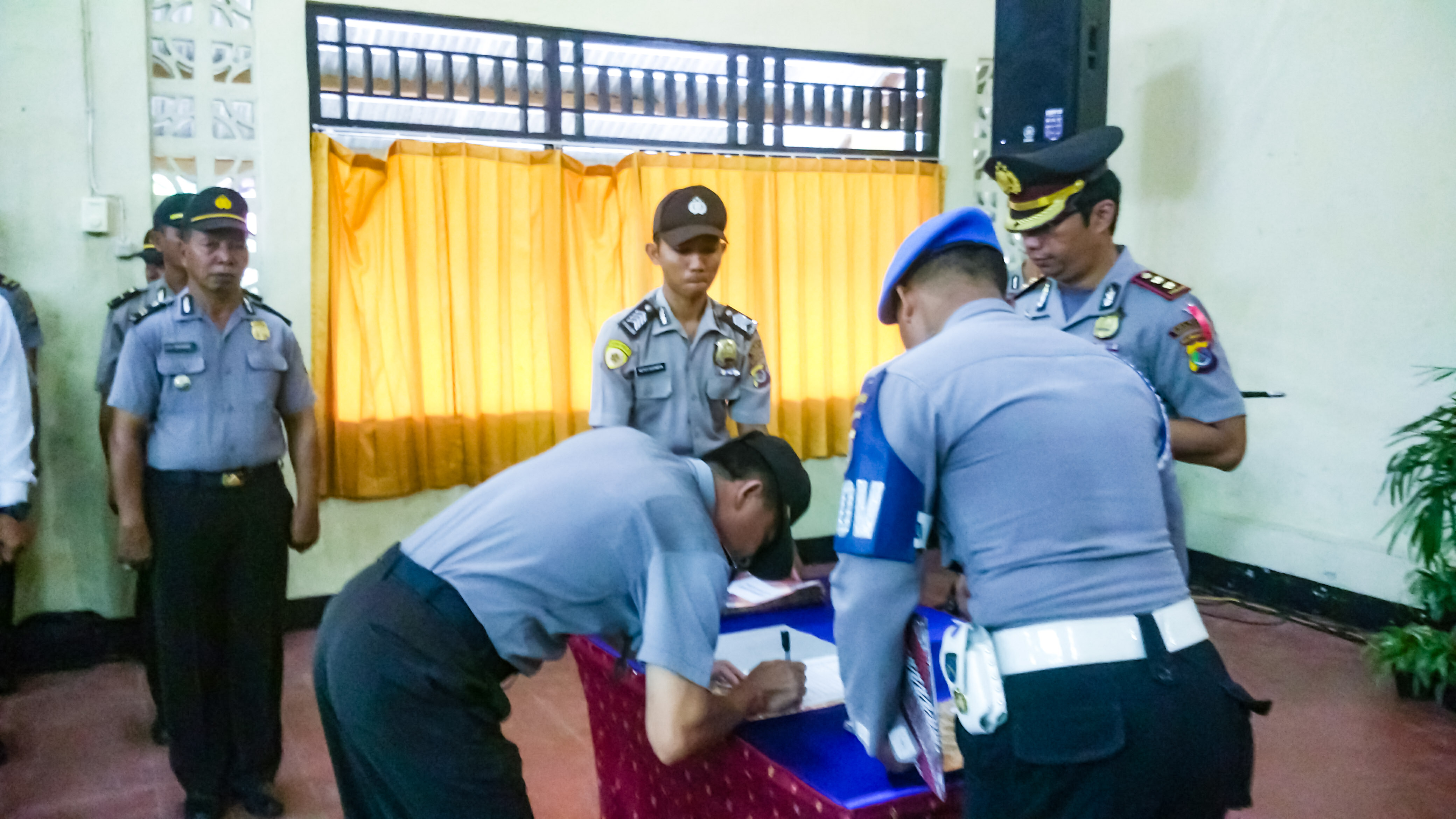 Polres Mabar gelar penandatanganan Pakta Integritas bebas dari KKN