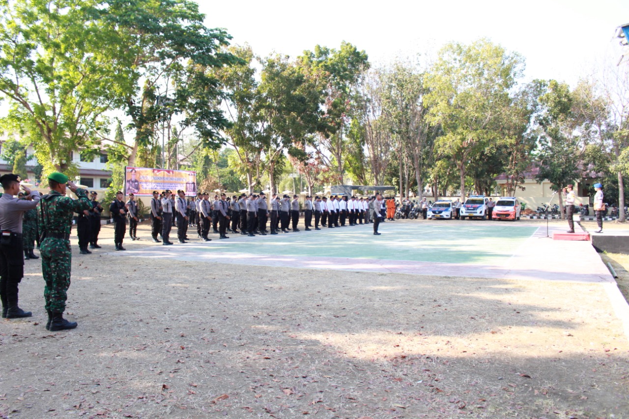 Menghadapi Pemilu 2019 Polres Mabar Laksanakan Gelar Pasukan