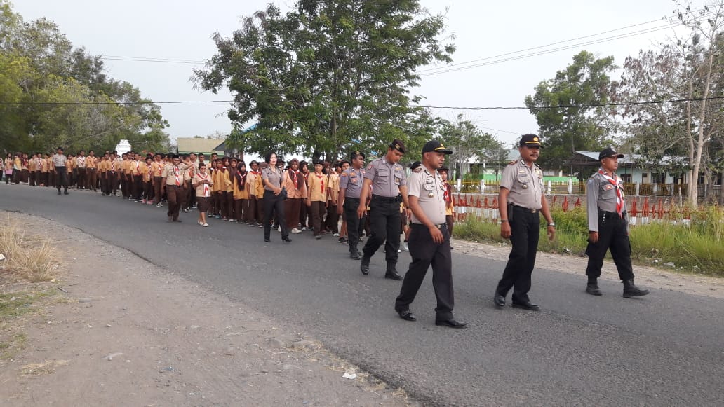 Satuan Binmas Hadiri Pelantikan Saka Bhayangkara Ranting Lembor