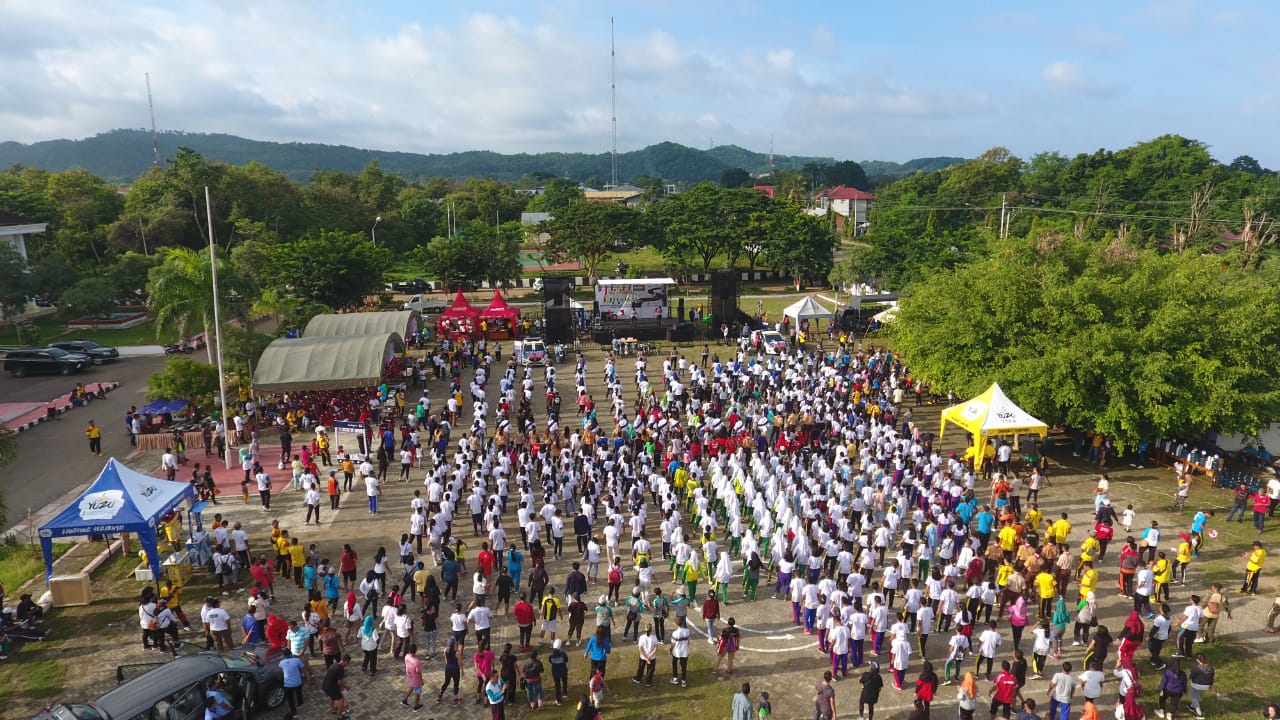 Ribuan Warga Labuan Bajo dan Ratusan Doorprize Semarakkan MRSF