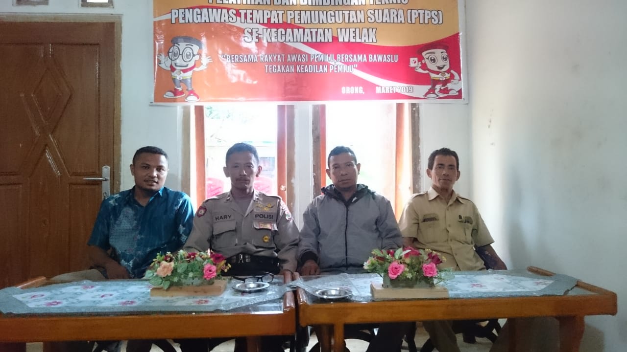 Kapolseksubsektor Kecamatan Welak Tegaskan Linmas Harus Netral dan Humanis Saat PAM TPS