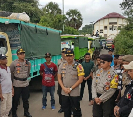 Kapolres Mabar Ikut Lepas Penyaluran Logistik Pemilu 2019