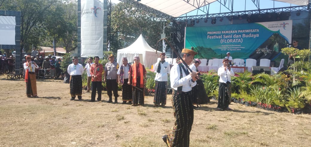 Digelar di Labuan Bajo, Wakapolres Mabar Hadiri Festival Florata 2019